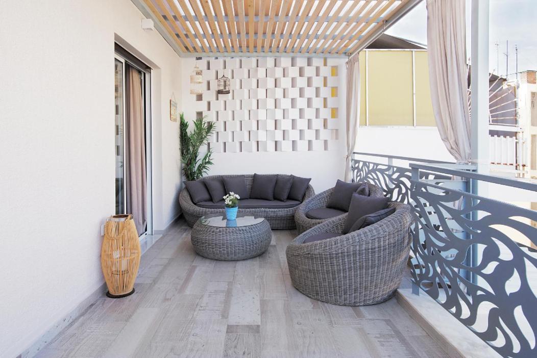 Alke Homme II Apartment Атина Екстериор снимка